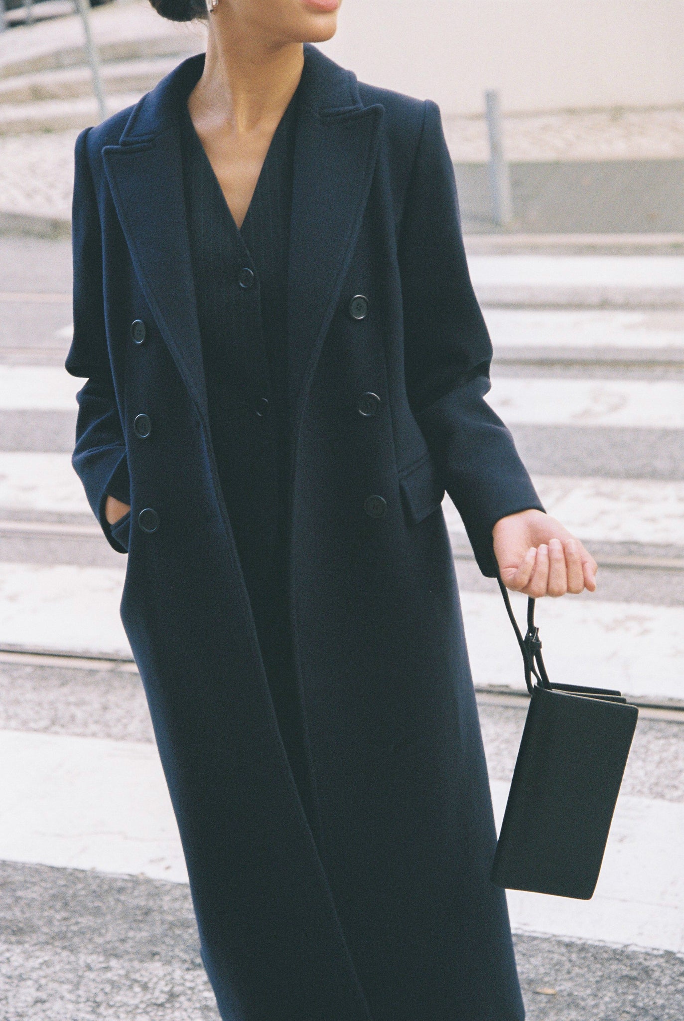 Tapered wool coat in navy blue photo 1