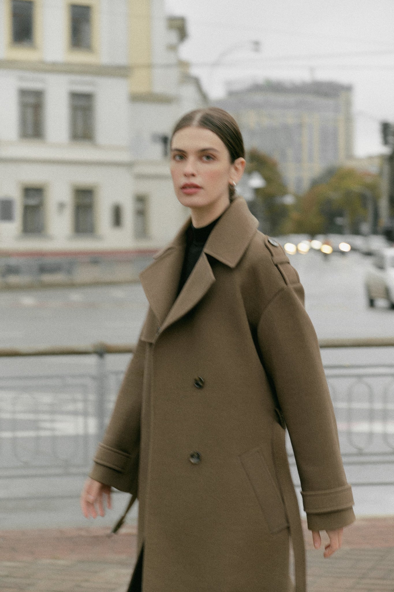The Khaki Wool Coat: A Modern Icon of Timeless Outerwear