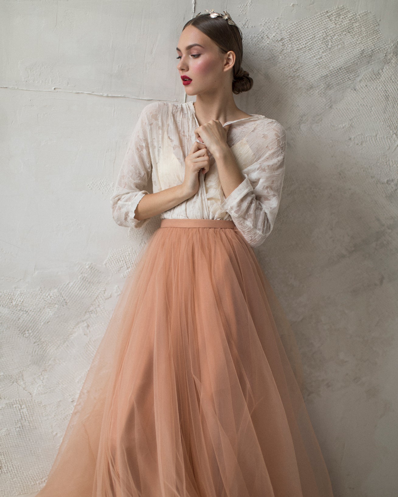 knee length dresses for ladies Tulle Skirt Side Slit Sheer Embroidered Bodice Long Prom Dress main image 1