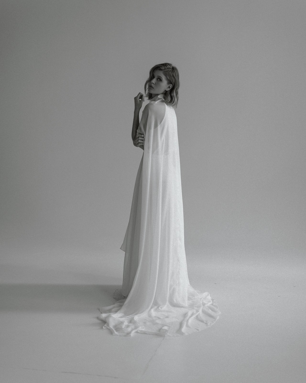 Wedding cape made of transparent chiffon photo 8