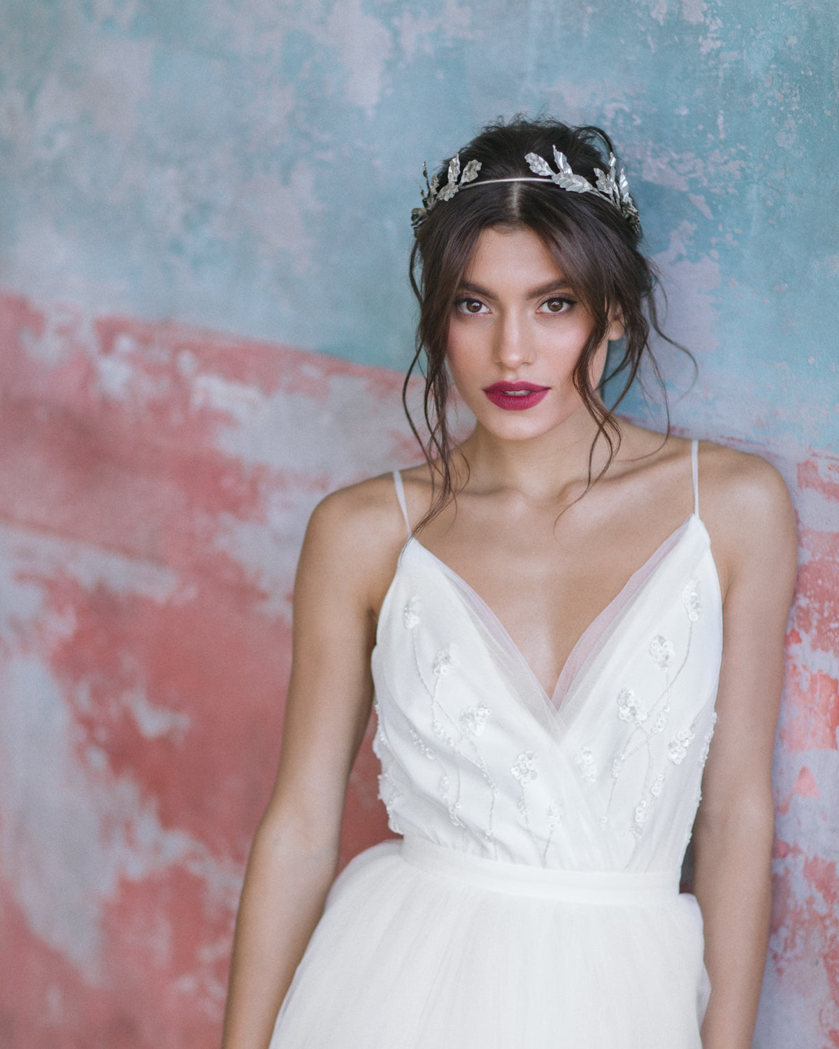 White tulle wedding dress 10 US / Soft White