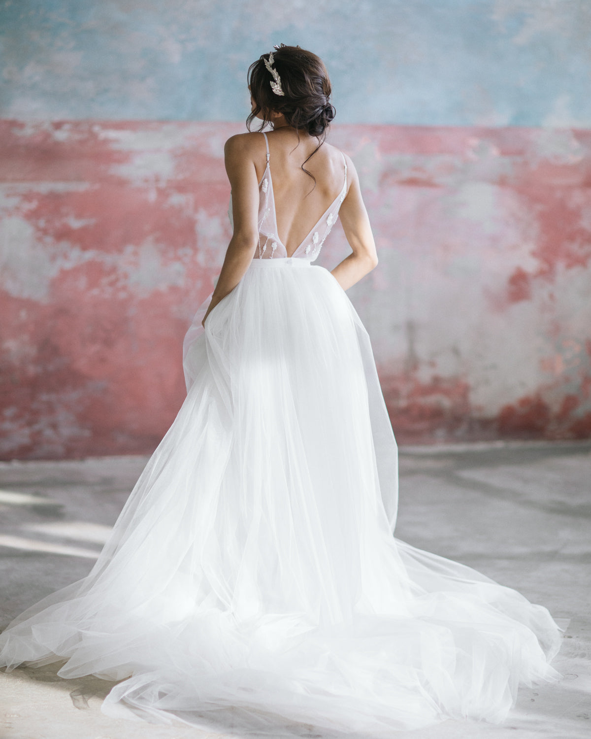 Wedding dress with transparent back and A-line tulle skirt photo 3