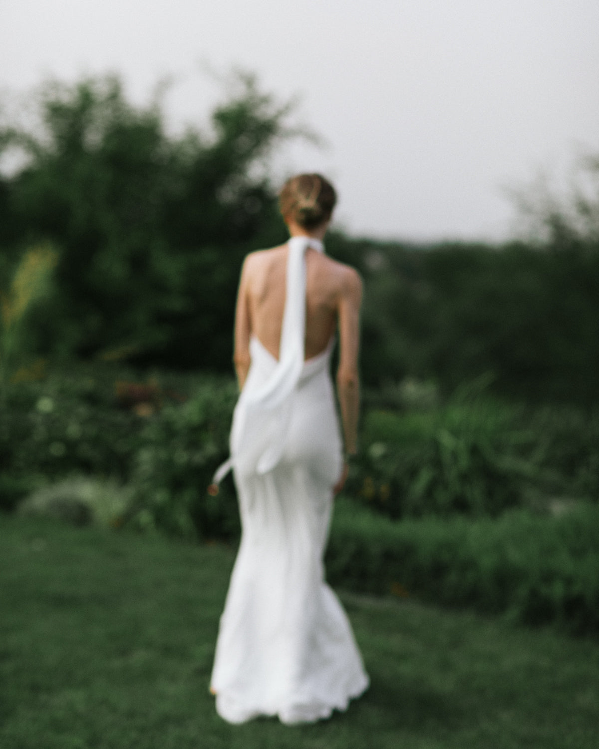 Silk halter neck wedding dress 12 US / Natural White