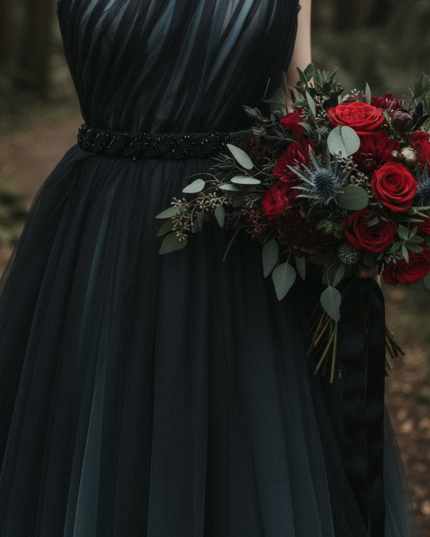 Black wedding dress 10 US / Black / Dark Blue Gray Black wedding dress 10 US / Black / Dark Blue Gray