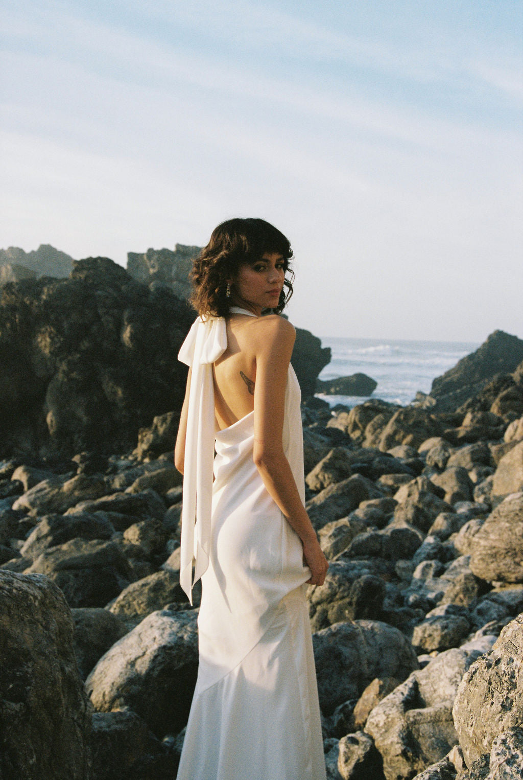 open back bridal dress Open-back bridal gown 6 US / Natural White