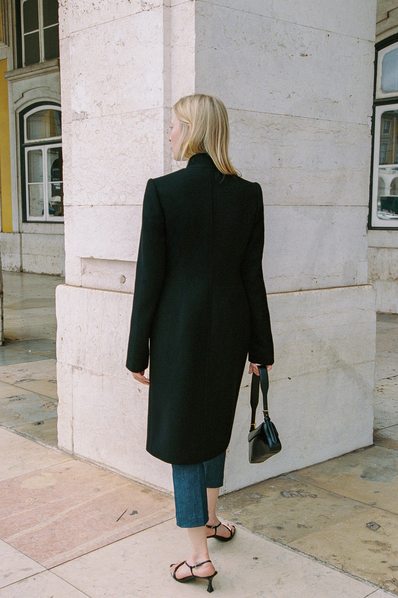 Black winter coat photo 9