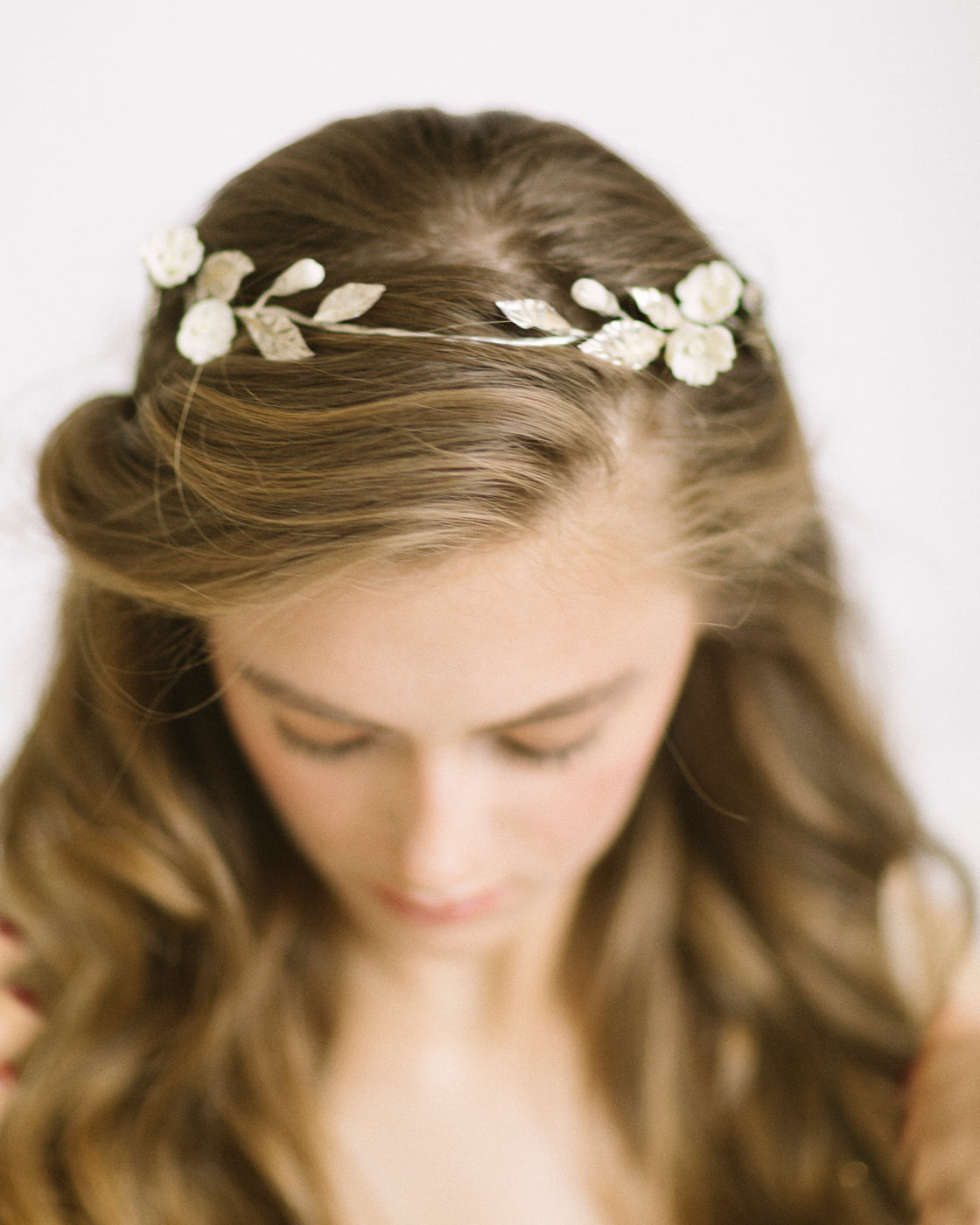 Delicate leaf flower crown photo 5