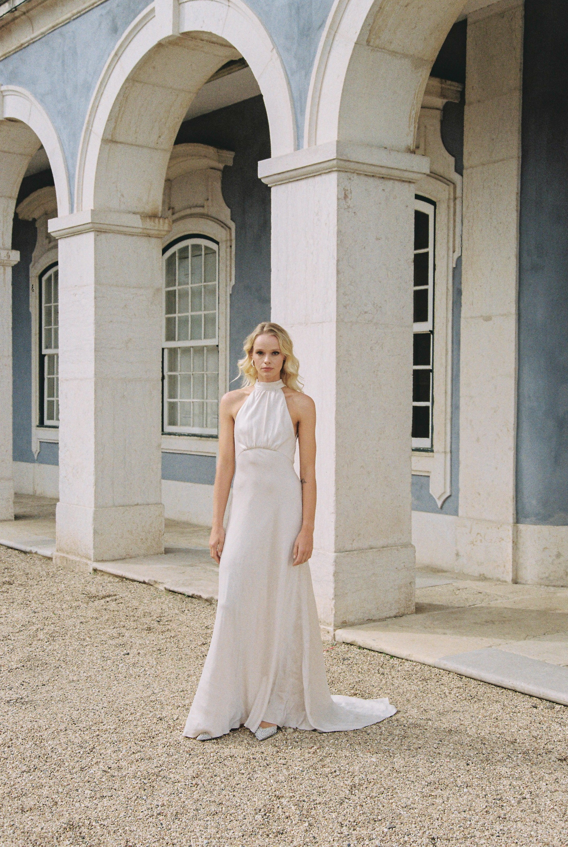 Halter neck bridal dress 6 US / Cold Ivory Halter neck bridal dress 6 US / Cold Ivory