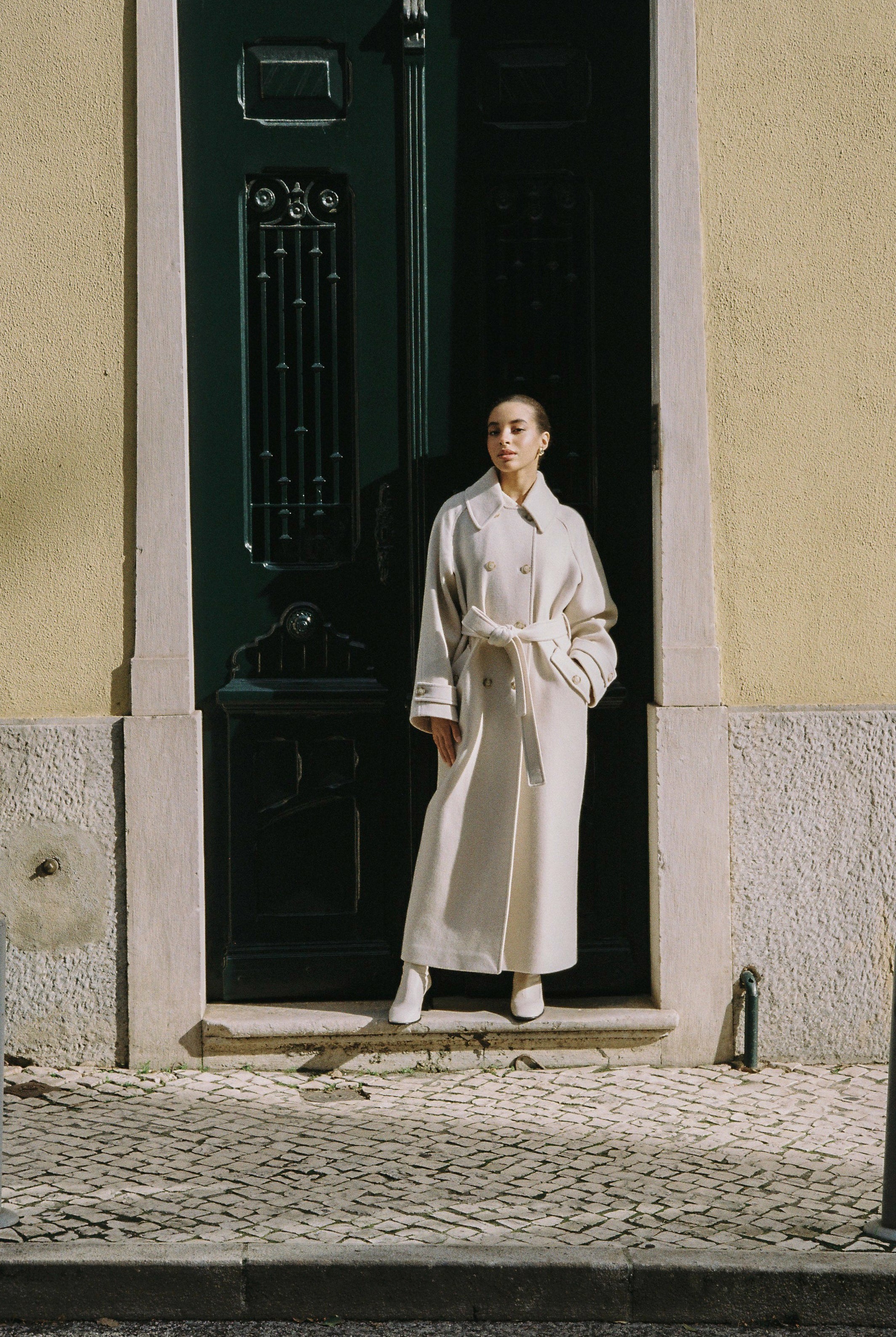 【GENERAL IDEA】New Classic Wool Handmade Long Coat OATMEAL Harlow Wool Coat Oatmeal – Birds of a Feather Couture