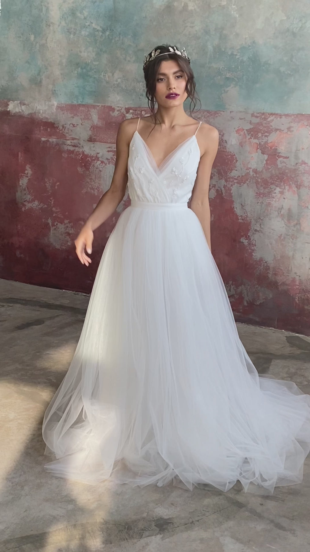 Wedding dress with transparent back and A-line tulle skirt video