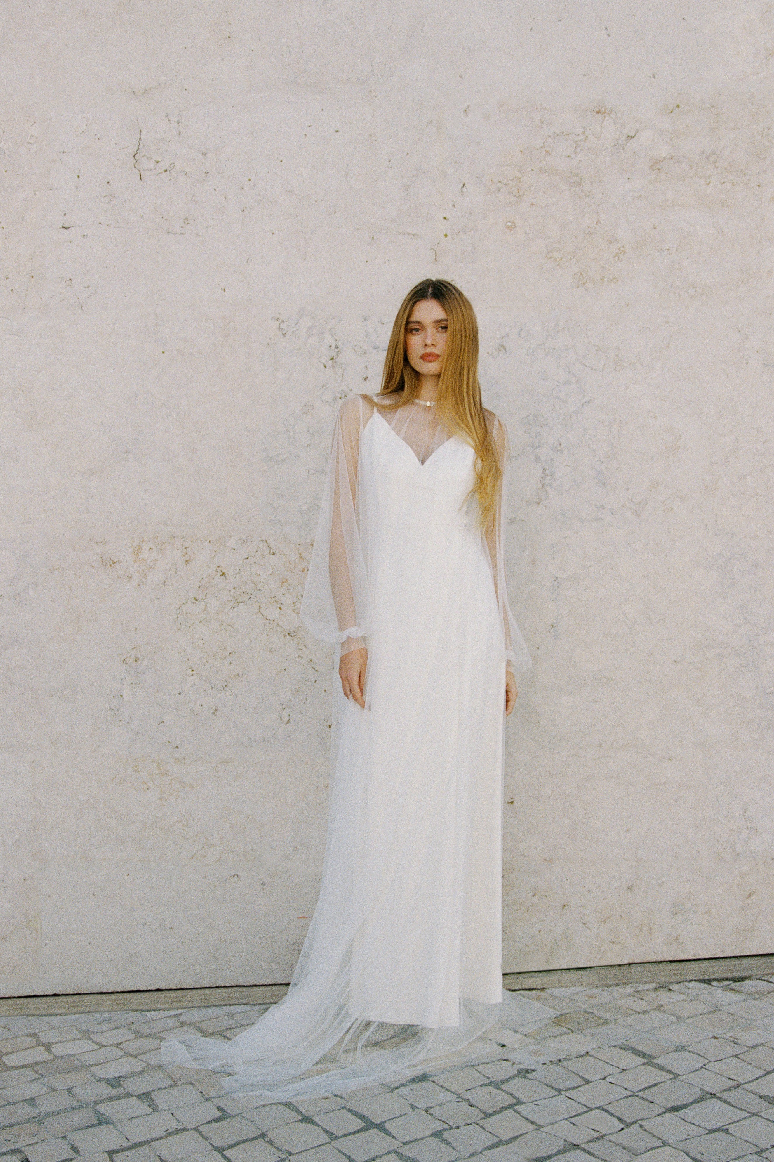Cape with sleeves 2 US / Natural White