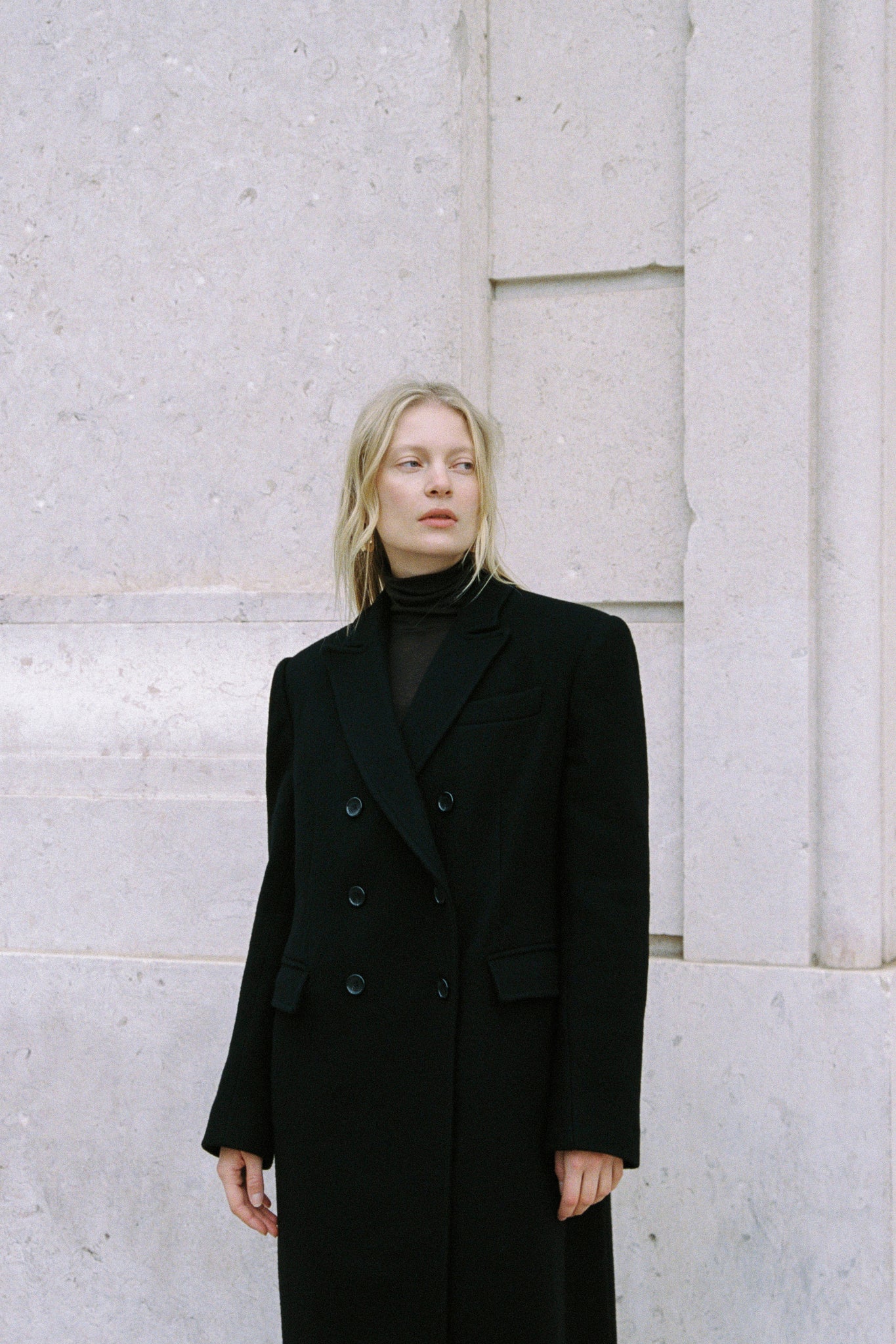 Oversized black wool coat photo 1