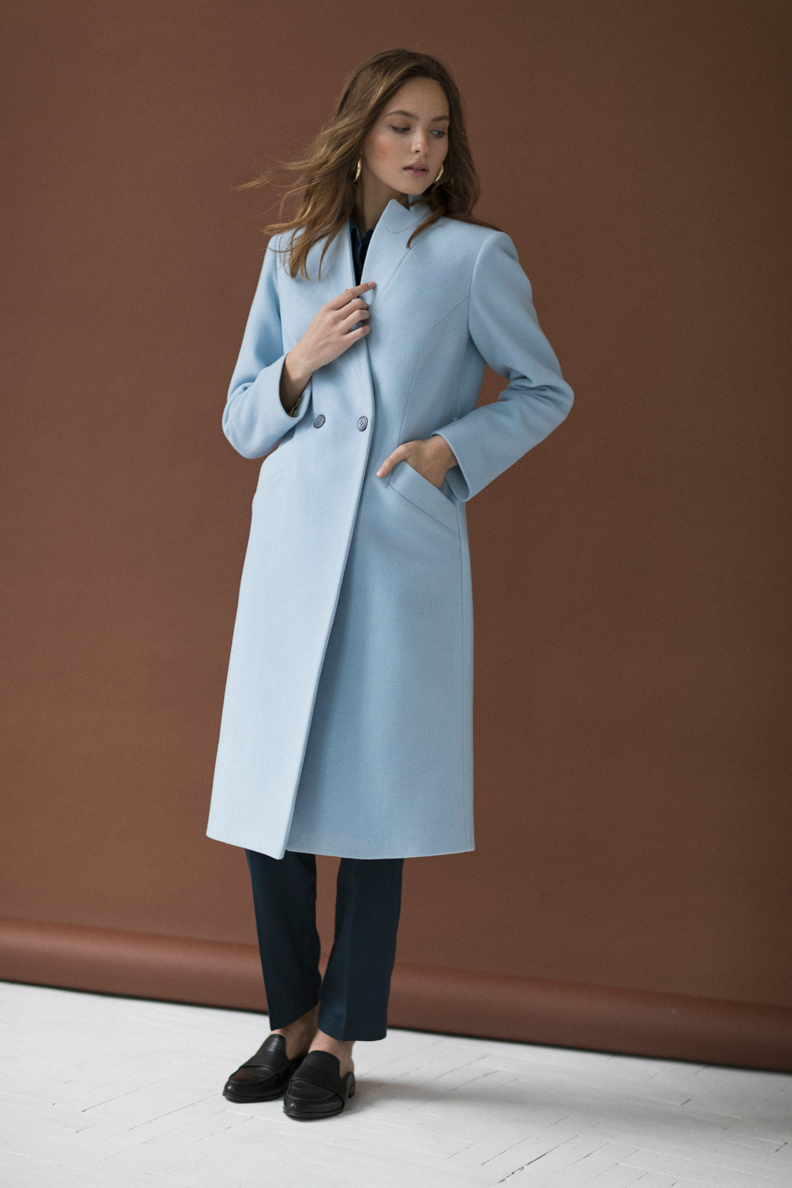 Tapered collarless wool coat photo 1