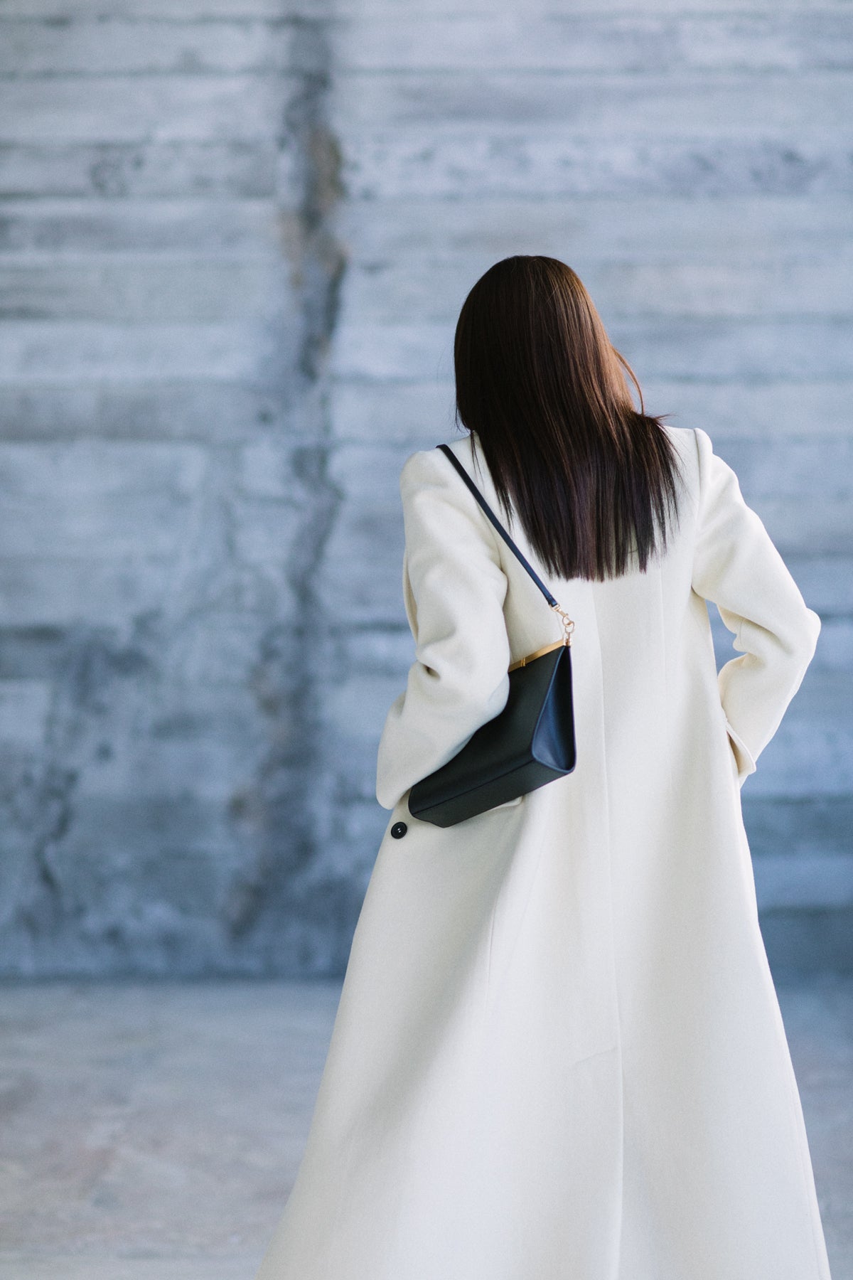 Ivory long coat 0 US / Ivory / without warm insulation Ivory long coat 0 US / Ivory / without warm insulation