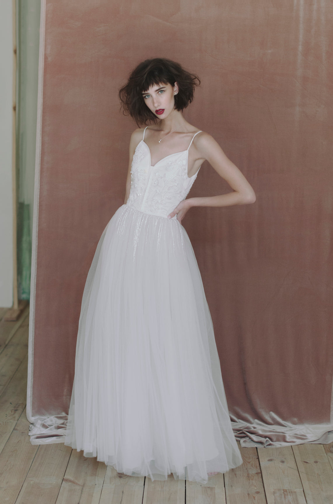 Off white full wedding dress photo 5