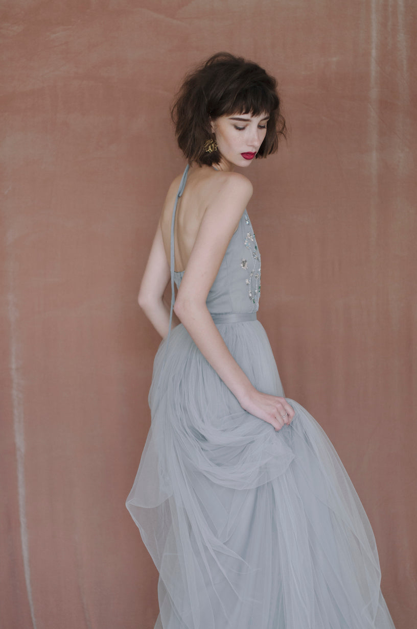 Blue and gray halterneck wedding dress photo 9