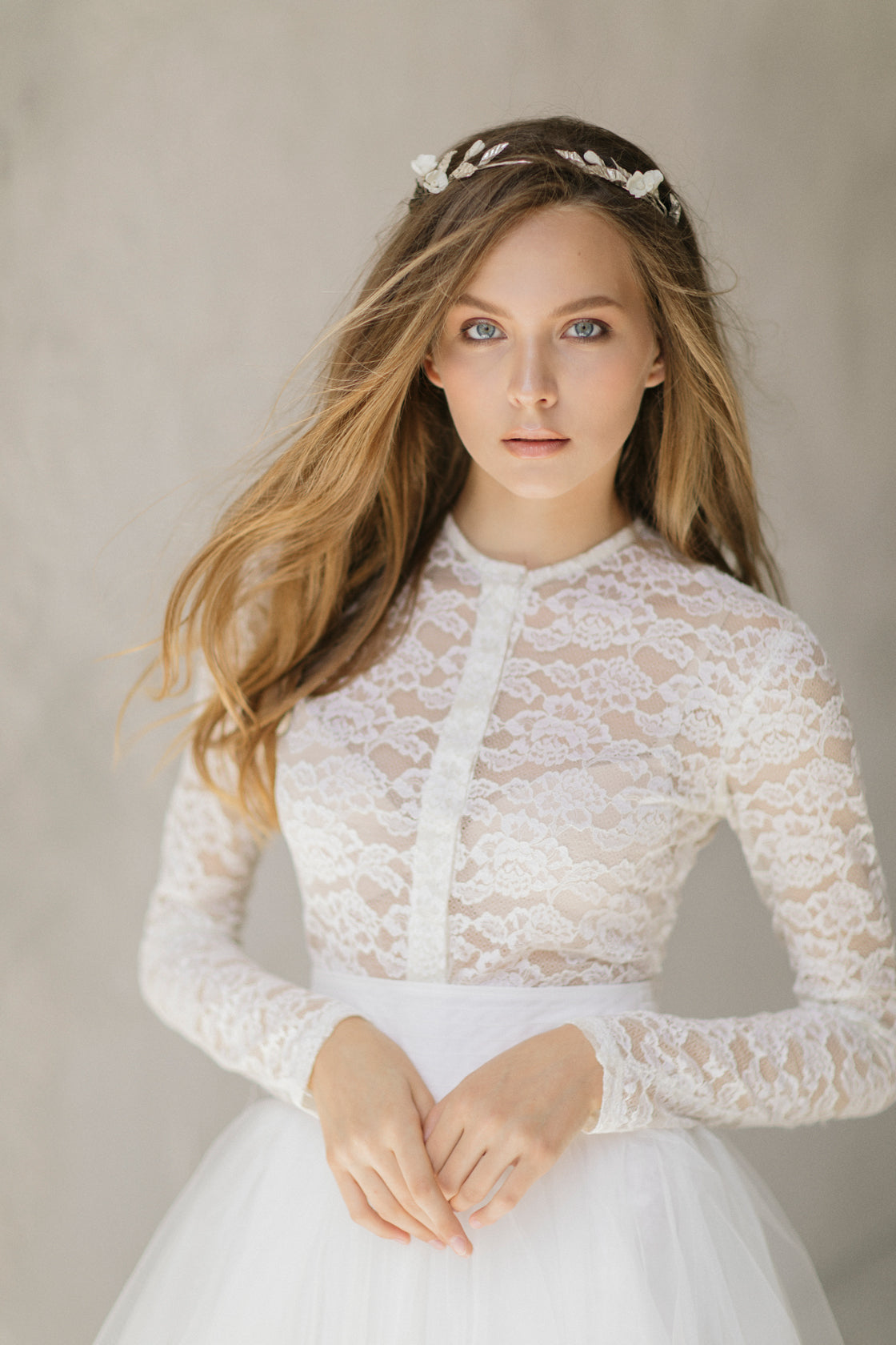 Lace wedding top photo 3