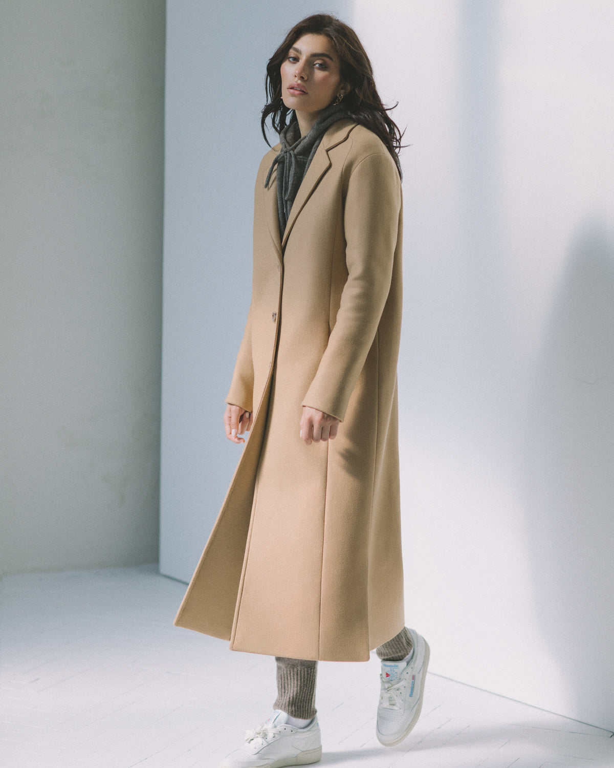 Long wool overcoat photo 6